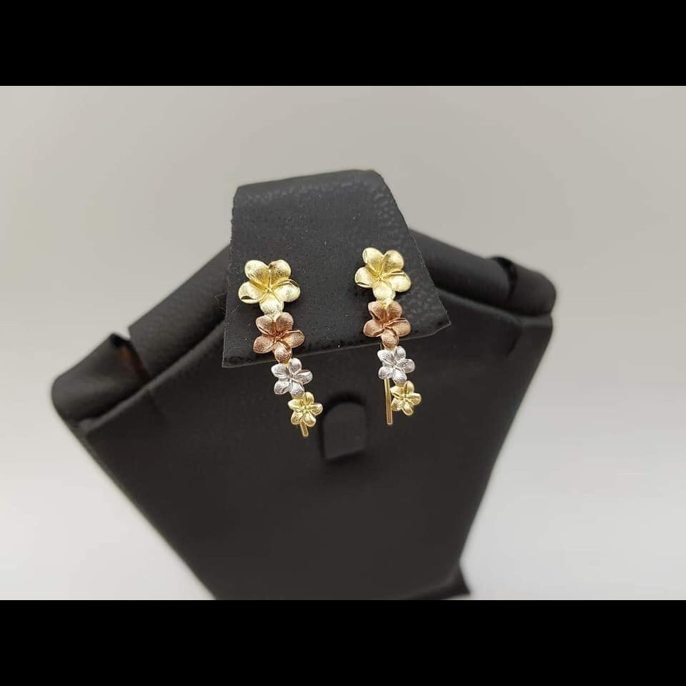 Saudi gold earrings
